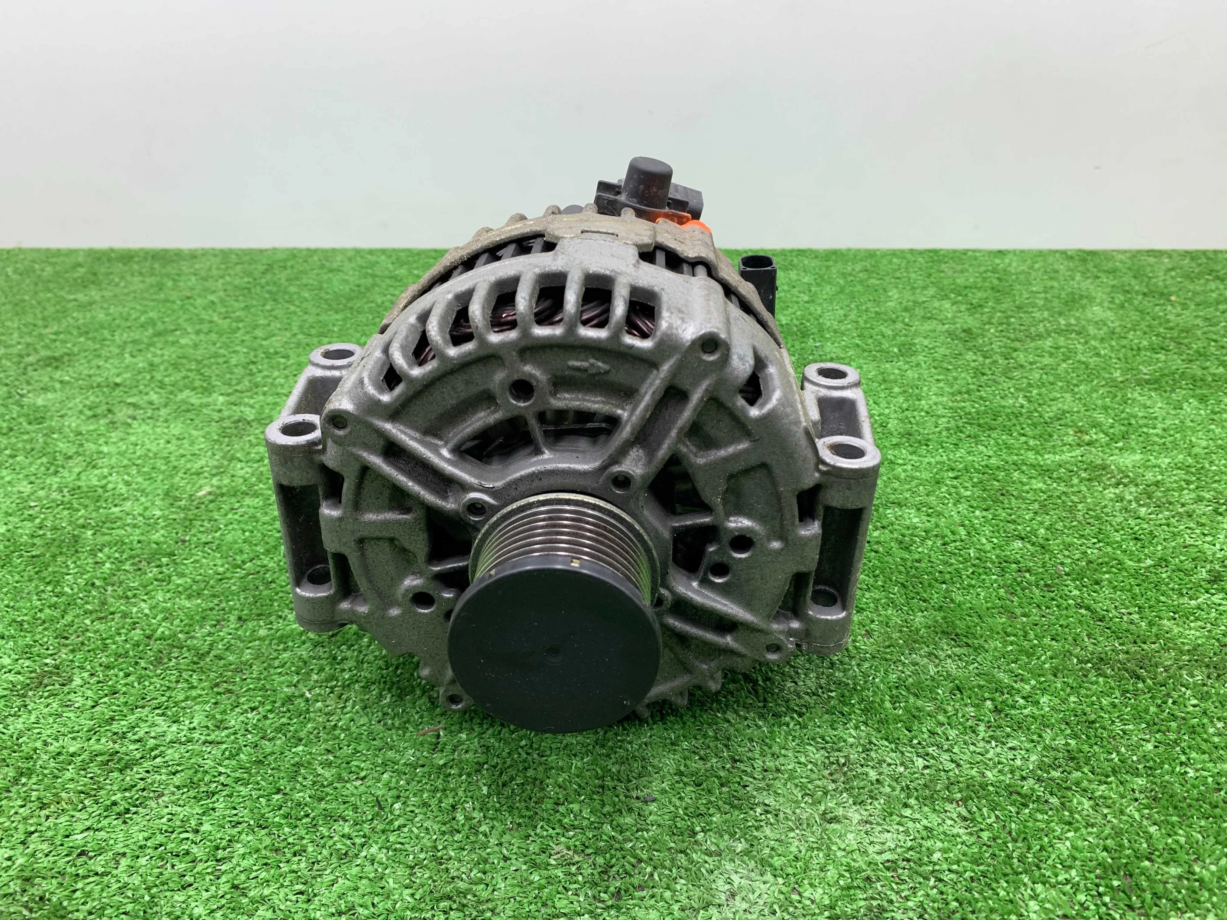 Генератор Mercedes GL (X164) 2006 - 2009 дизель 3.0 Автомат