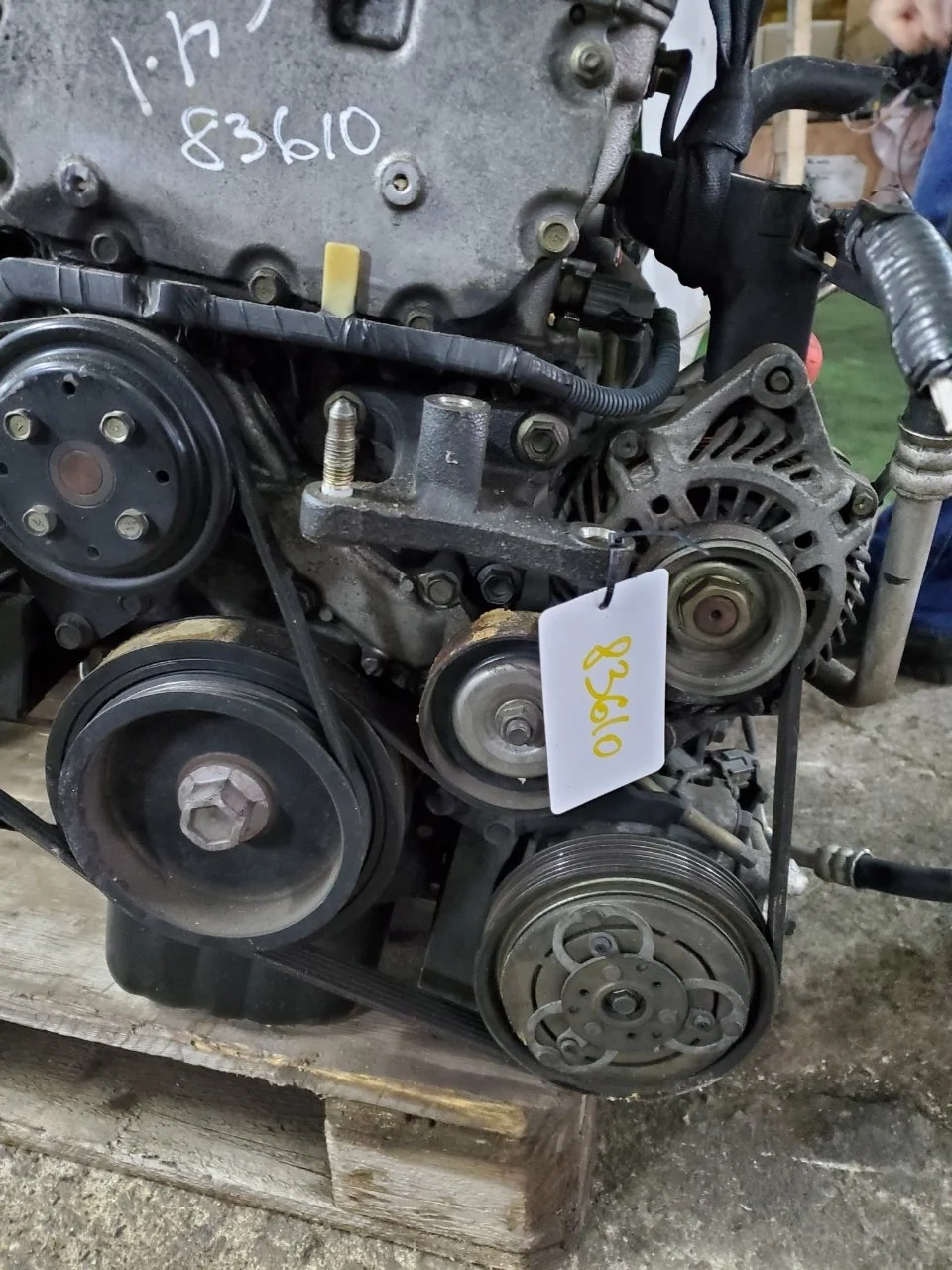 Двигатель Nissan Primera Almera 2003-2011