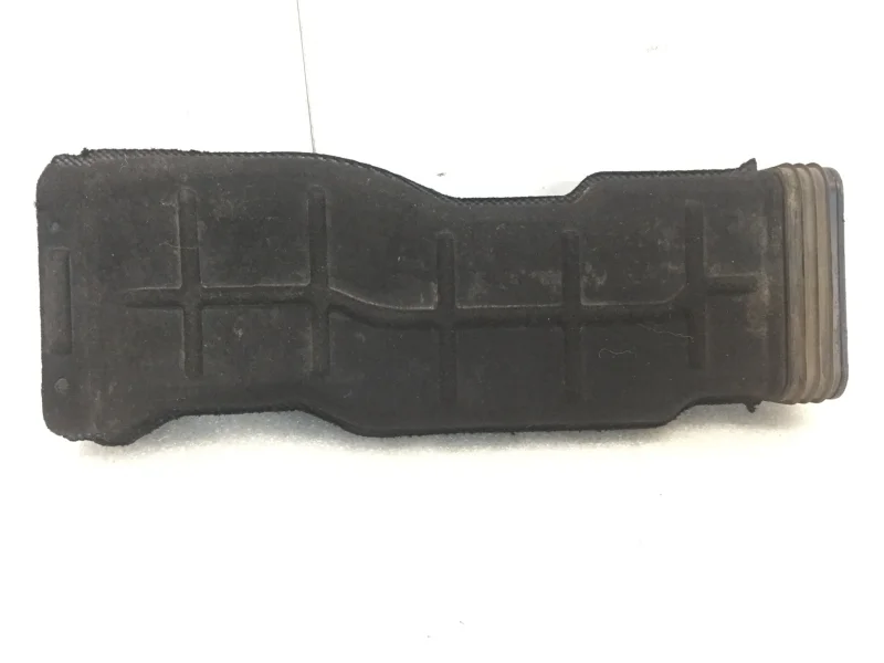 Патрубок воздушного фильтра Kia Rio 2016-2024 28210H5100 4, передний