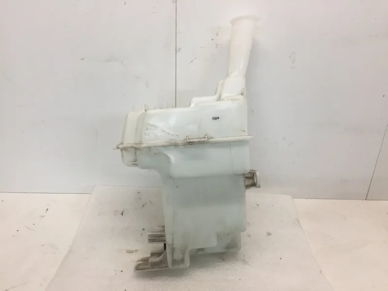 Бачок стеклоомывателя Kia Rio 2015-2023 98610H0000 4, передний