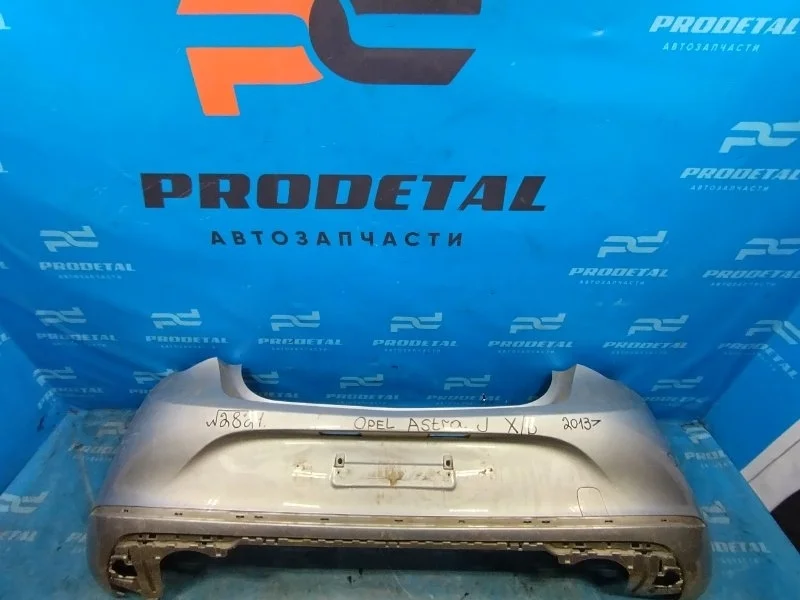 Бампер задний Opel Astra J 2012-2015
