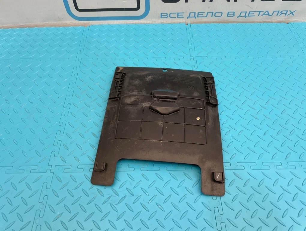 Локер Mercedes-Benz Ml-Class 2012 A1668840722 W166 642.826 3.0, передний левый