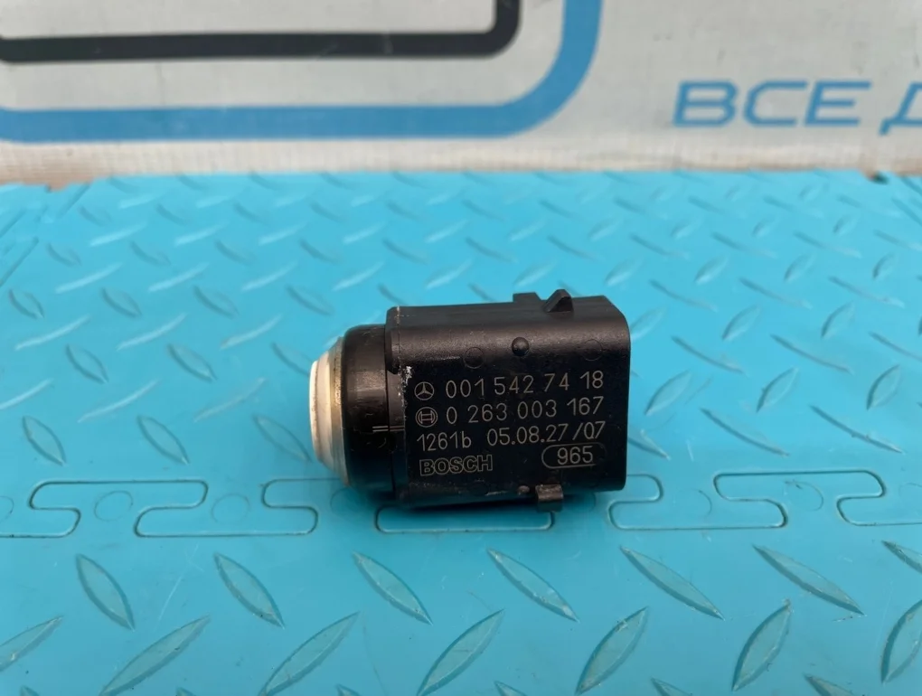 Датчик парктроника Mercedes-Benz Cls-Class 2005 A0015427418 W219 113.967 5.0