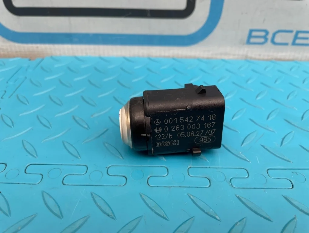 Датчик парктроника Mercedes-Benz Cls-Class 2005 A0015427418 W219 113.967 5.0