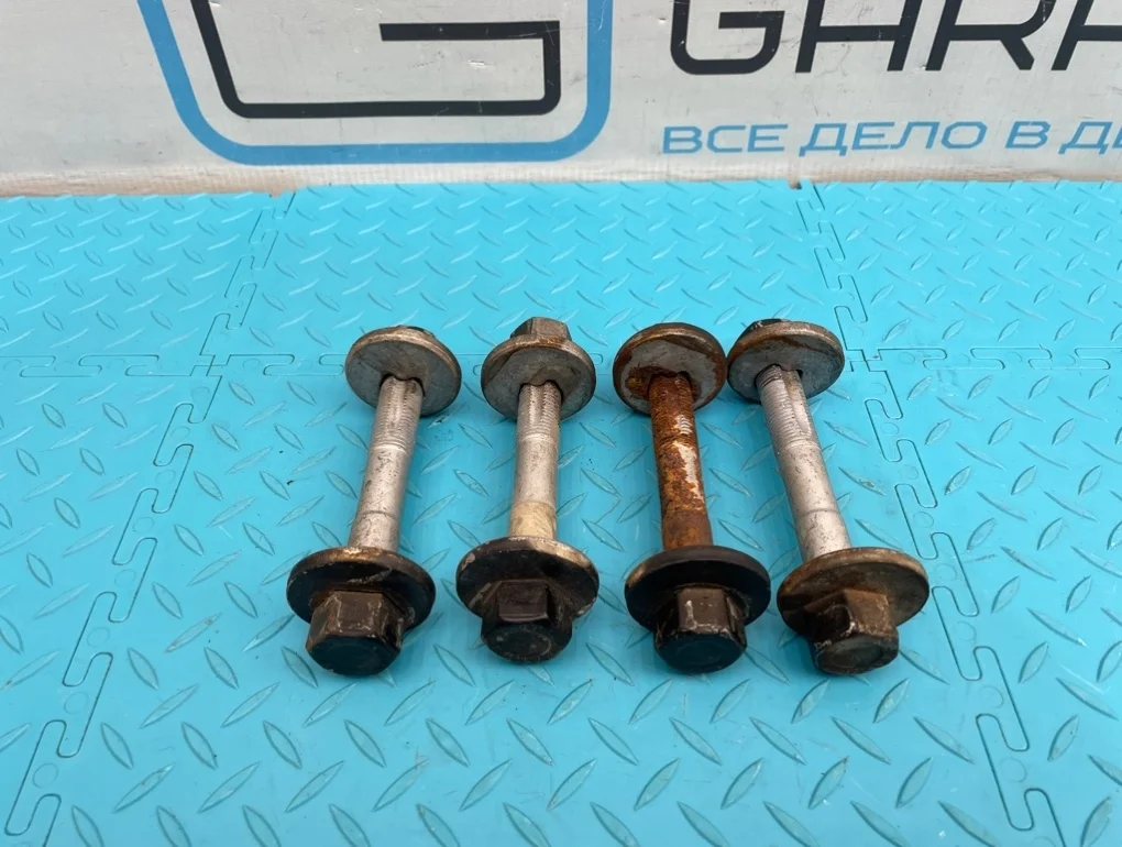 Болты развальные Volkswagen Touareg 2008 WHT001833 7L6 BHK 3.6, передние