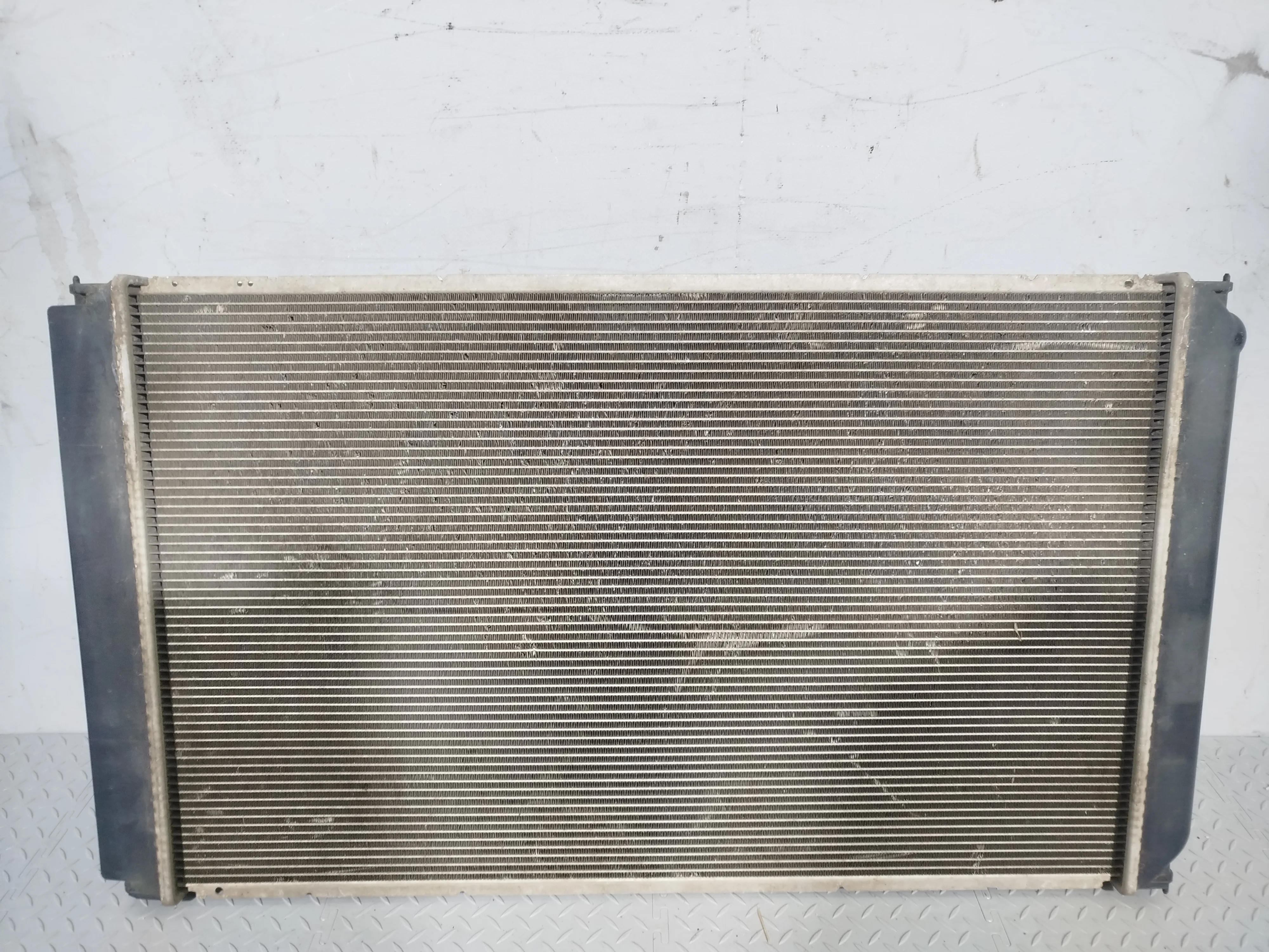 РАДИАТОР ДВИГАТЕЛЯ TOYOTA 1640028560 XA5532Z