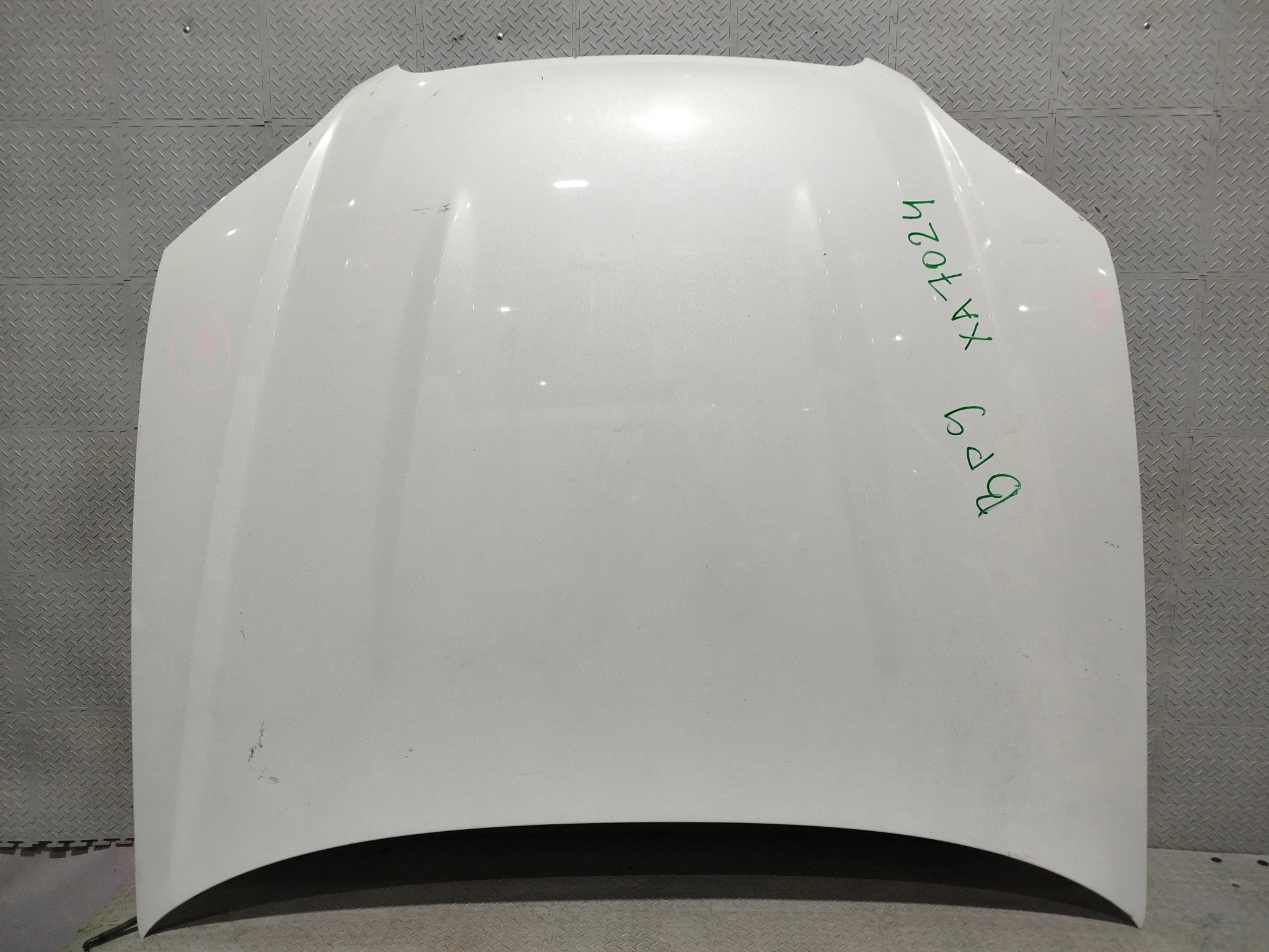 КАПОТ SUBARU 57229AG0209P белый, 36J XA7024