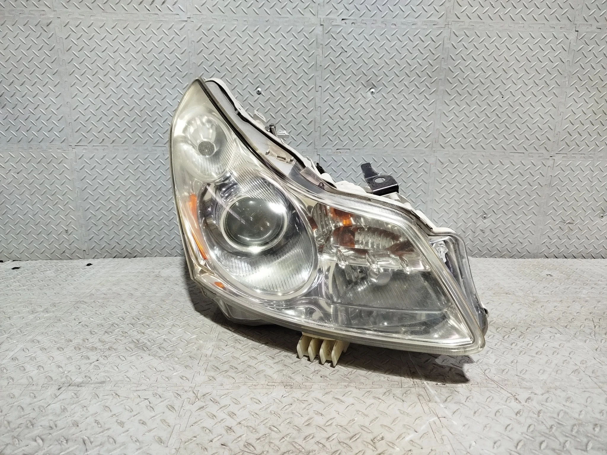 ФАРА NISSAN INFINITI ПРАВО 26010JK000 XA6975