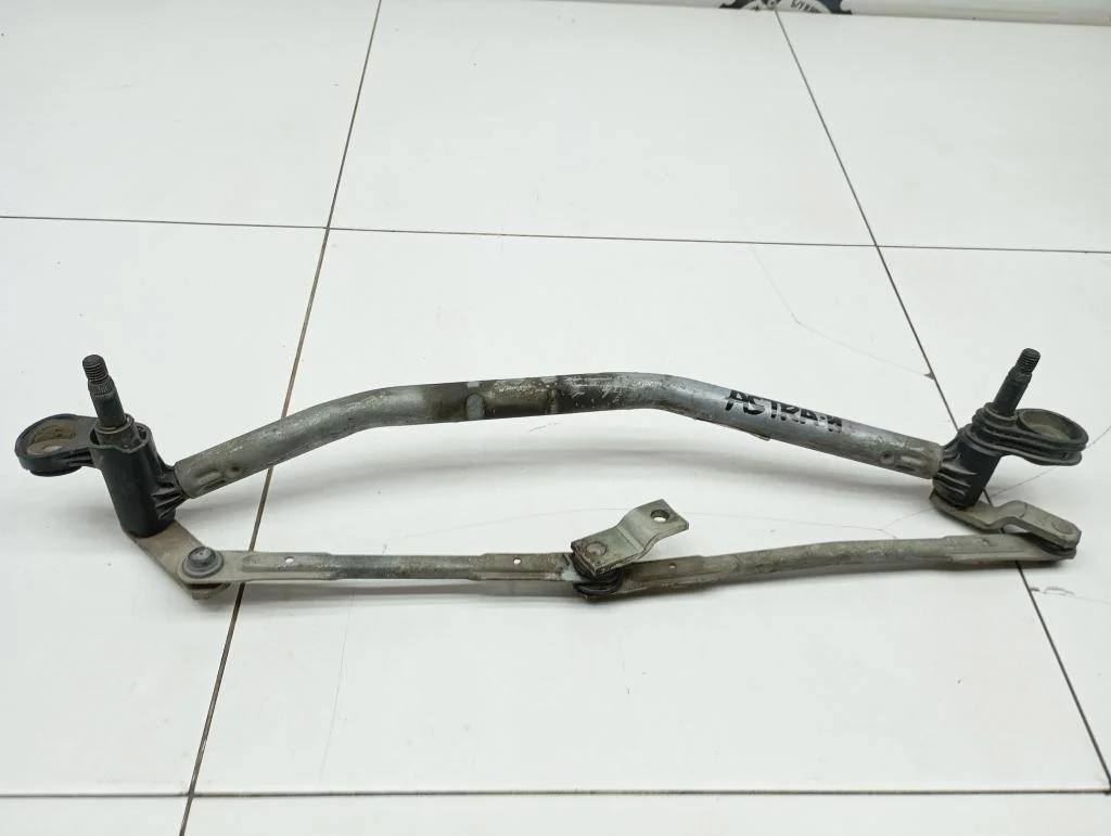 Трапеция дворников Opel Astra H