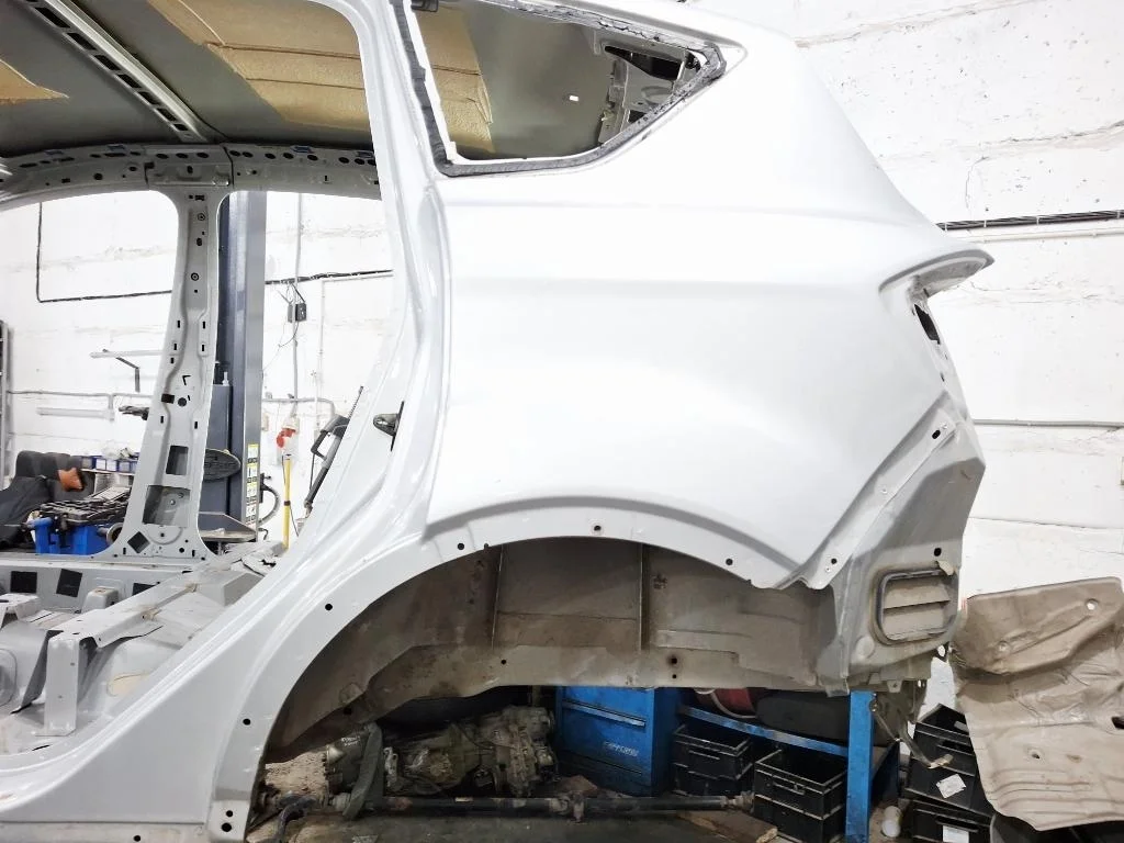 Крыло заднее левое Ford Kuga 1 2012 C394