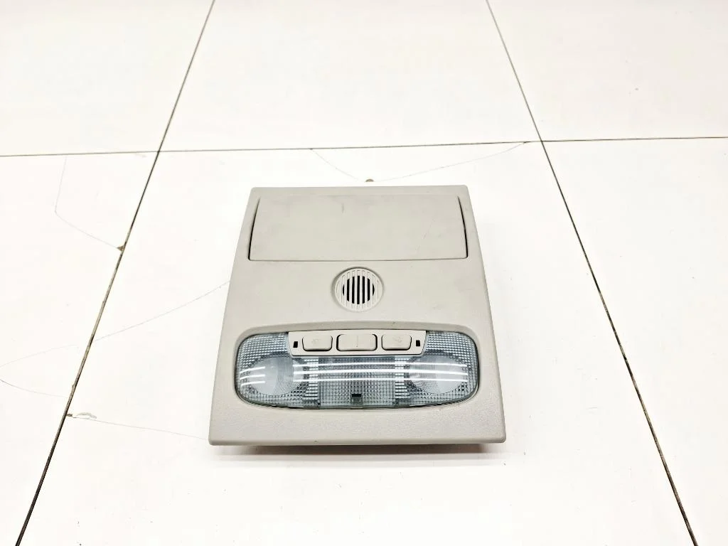 Плафон салонный Ford Kuga 1 2012 C394