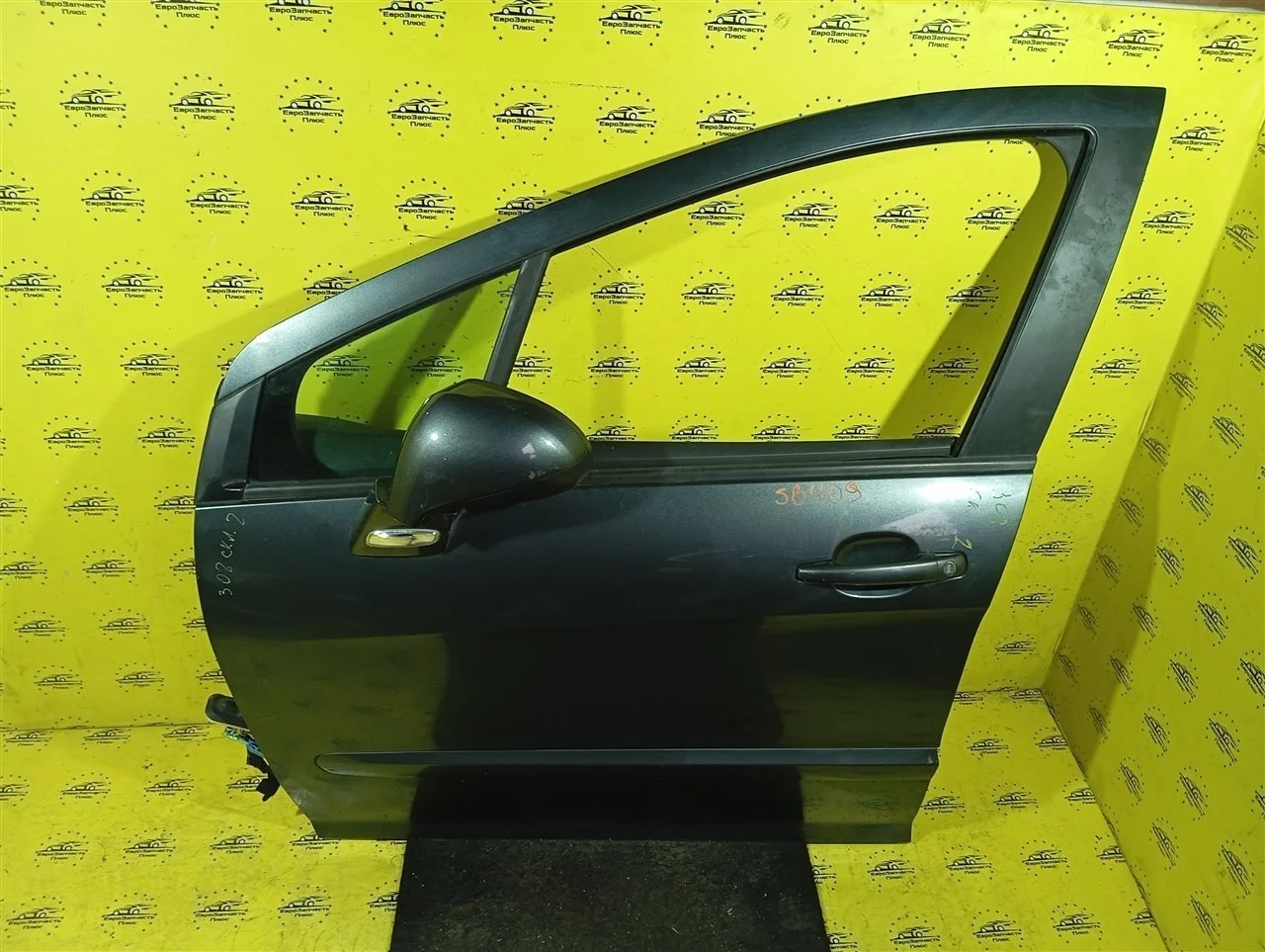 Дверь Peugeot 308 9002Z1, передняя левая