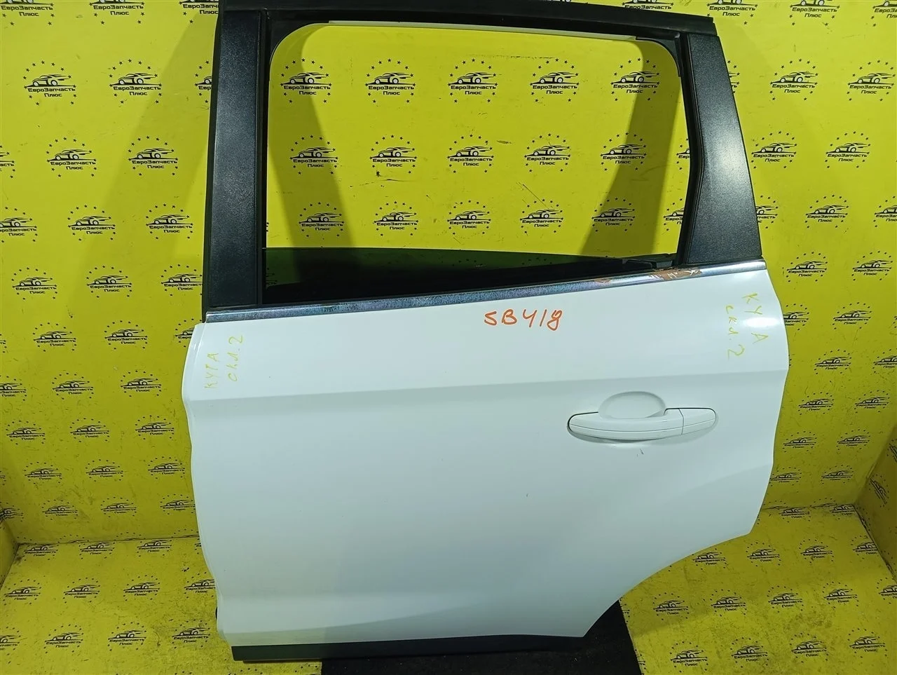 Дверь Ford Kuga 1520947 C394, задняя левая