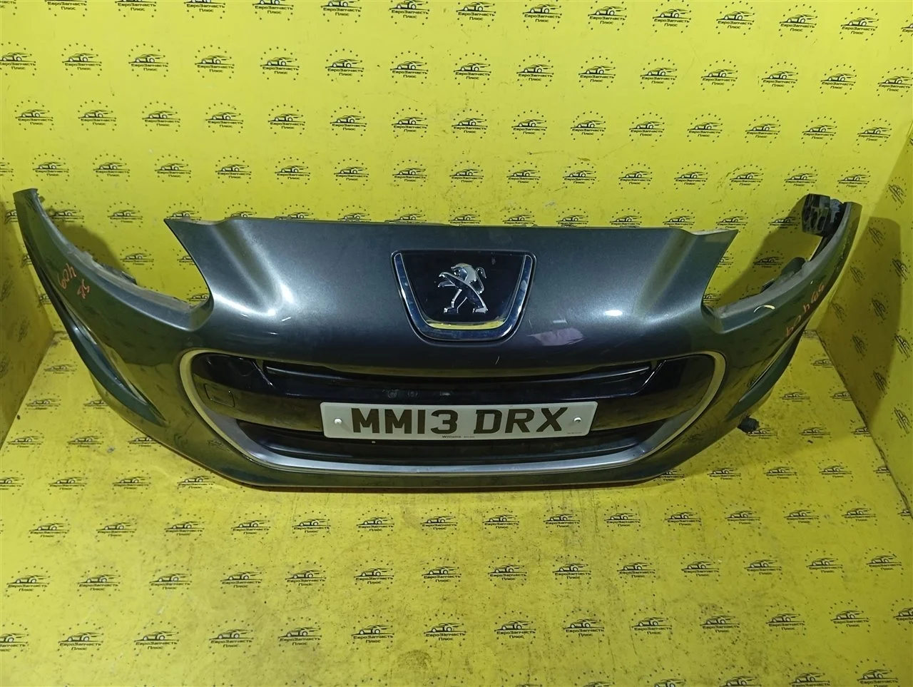 Бампер Peugeot 308 9680484677, передний