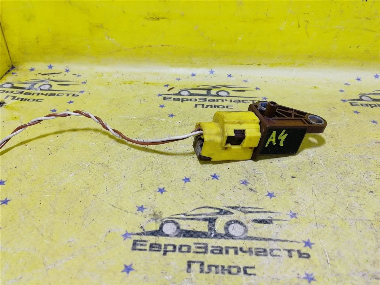 Датчик удара Audi A4 8K0959651 B8