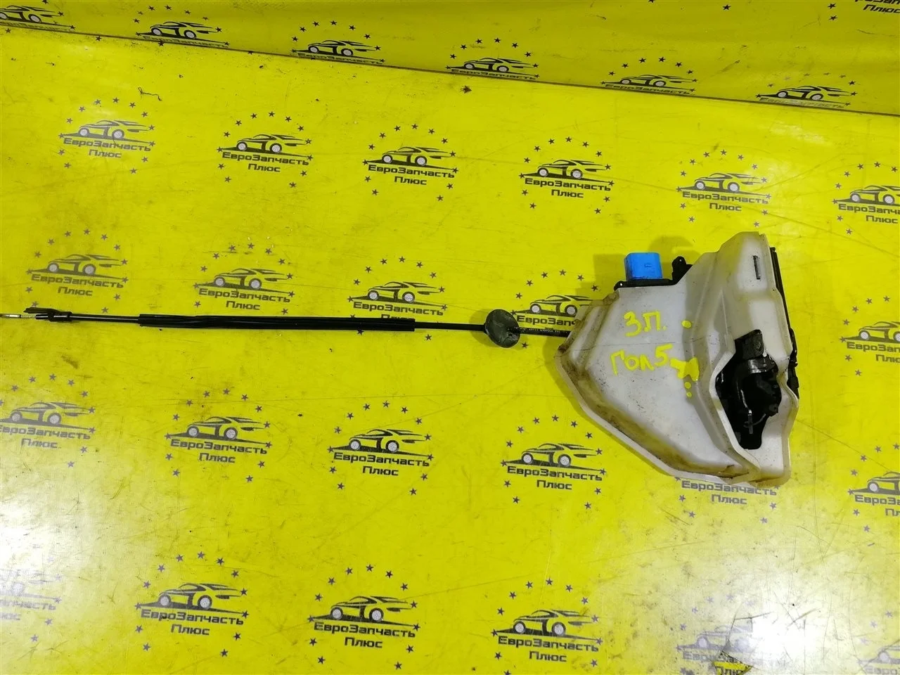 Замок двери Volkswagen Golf 5 7L0839016 MK5, задний правый