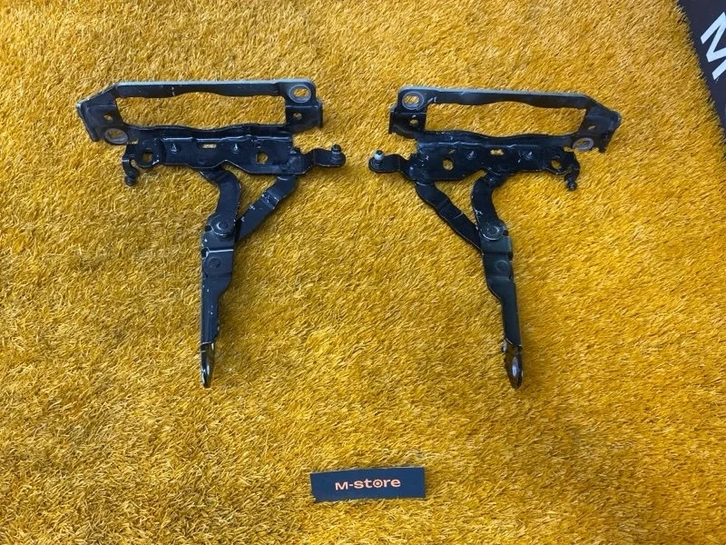 Петля капота Mercedes-Benz C-Class 2010 A2048800728 W204 271.860