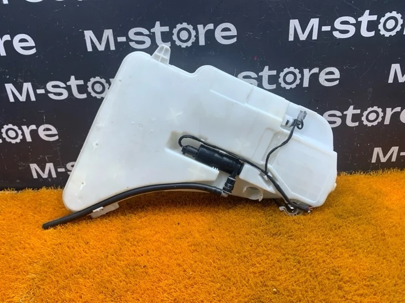 Бачок омывателя Bmw 5-Series 2012 61667269667 F10 N20B20A