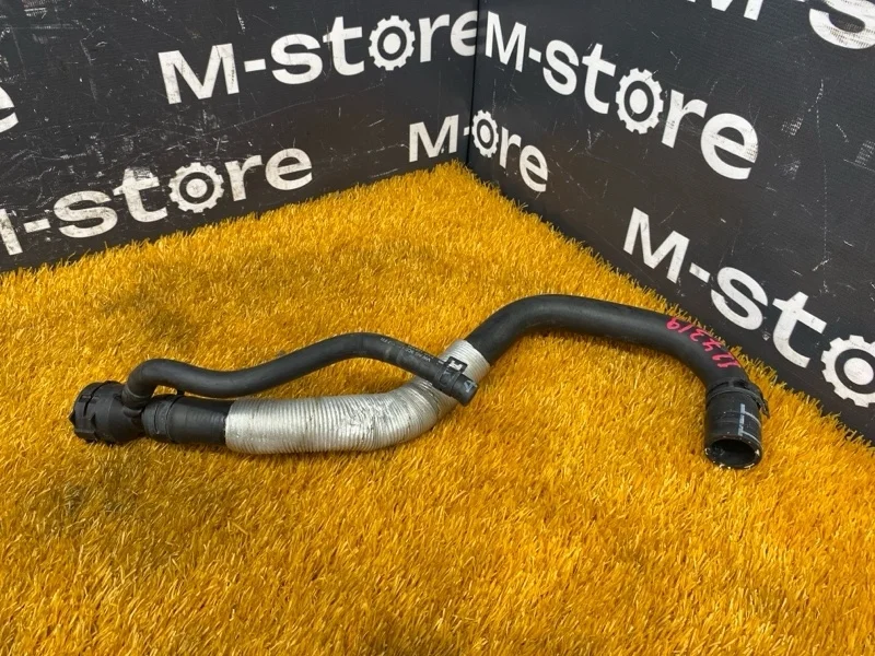 Патрубок системы охлаждения Volkswagen Passat Cc 2010 3C0122157FH B6/358 CCZB