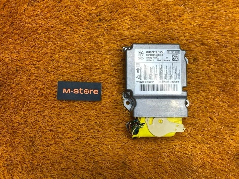 Блок управления Airbag Audi Q3 2012 8U0959655B 8U CPSA