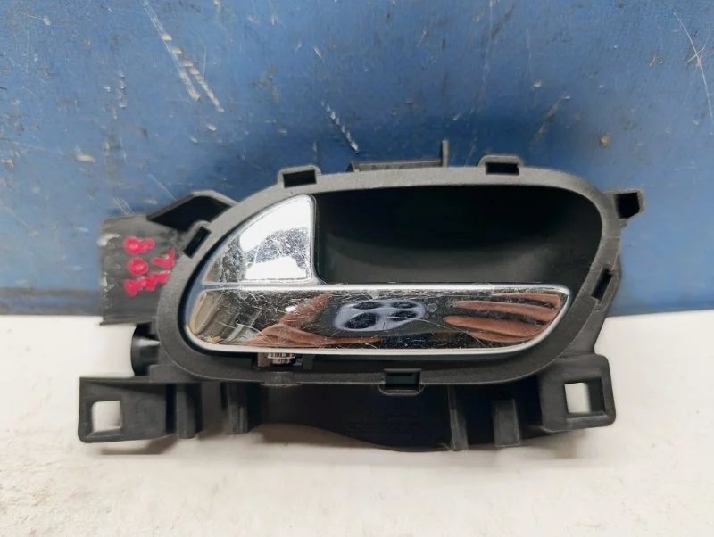 Ручка внутренняя Peugeot 308 2007-2015 9143Q1, задняя левая
