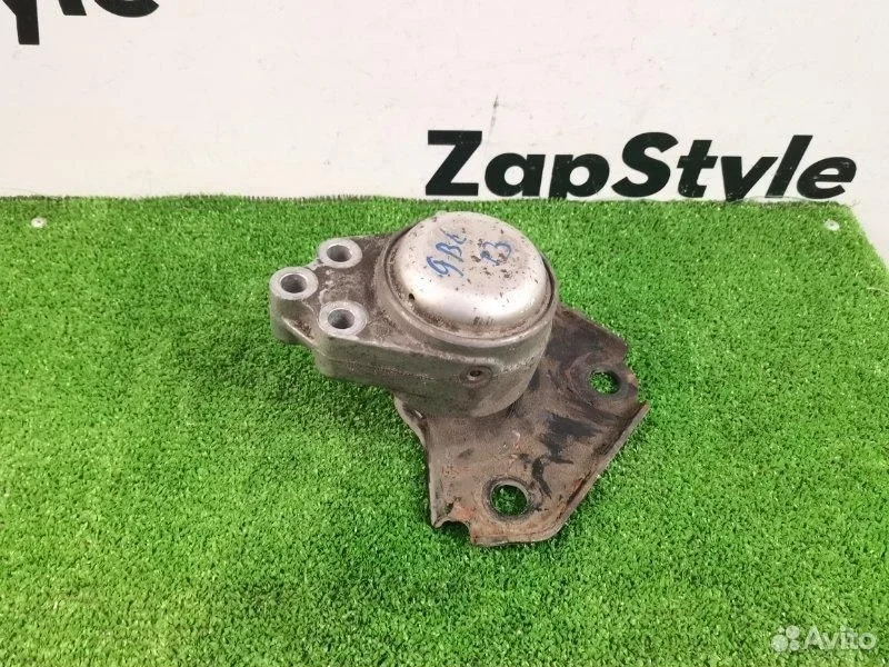 Опора двигателя правая ford fusion ford fusion 1