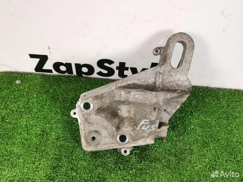 Кронштейн опоры двигателя ford fiesta 5 2007