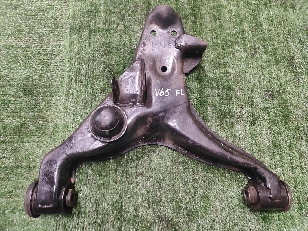 Б.у. рычаг MITSUBISHI PAJERO V65W MITSUBISHI PAJERO V65W