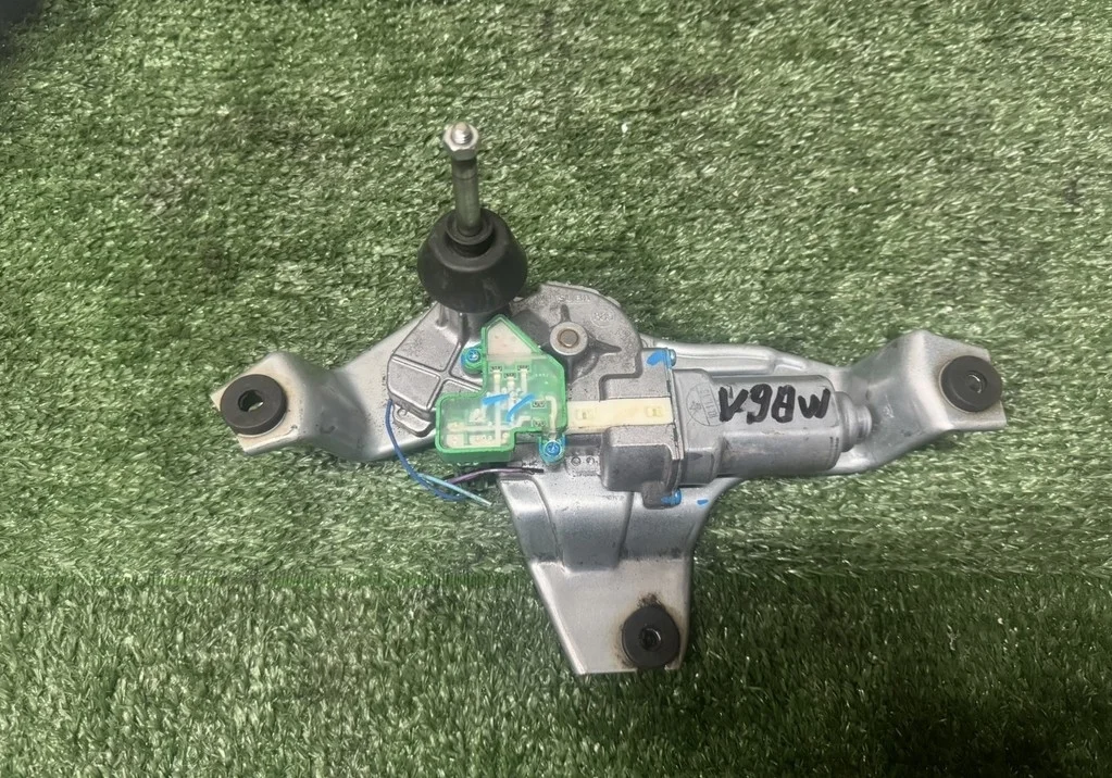 Б.у. мотор заднего дворника MITSUBISHI PAJERO V98W MITSUBISHI PAJERO V98W