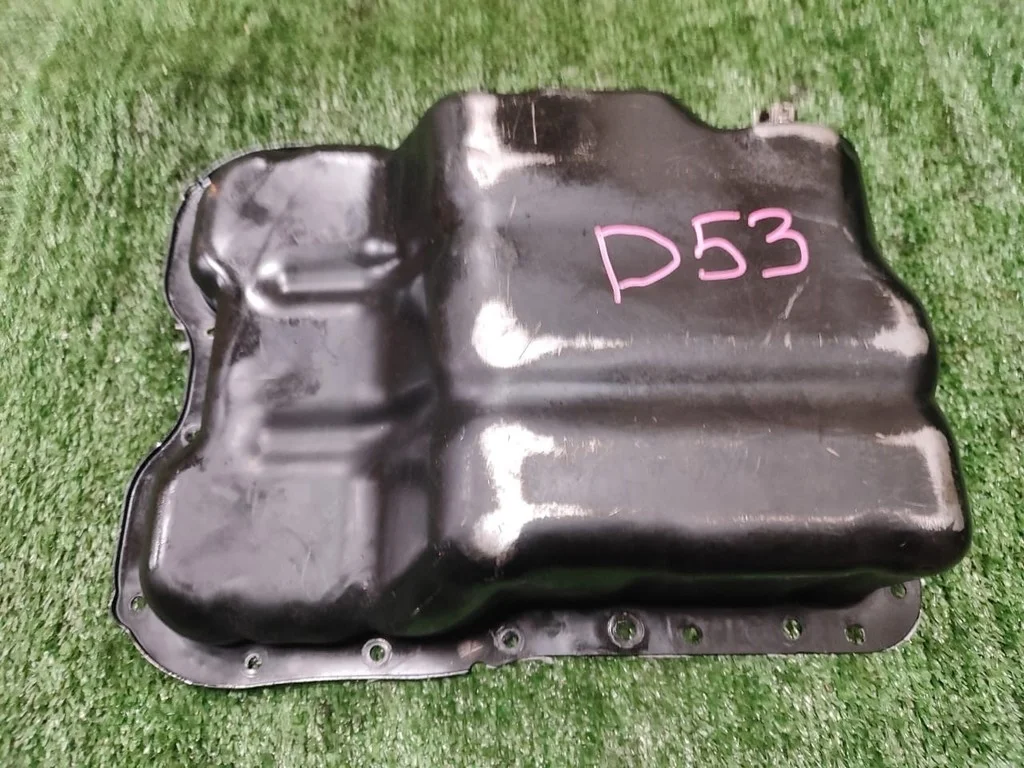 Б.у. поддон картера MITSUBISHI Delica D5 CV MITSUBISHI Delica D5 CV