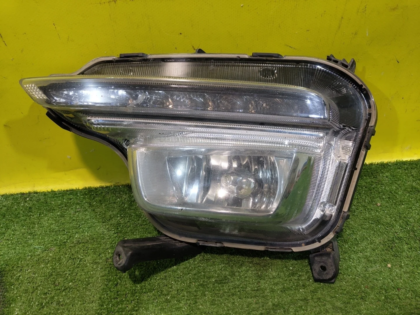 Фара противотуманная левая  Kia RIO 3 QB 2015 922014Y600 27045