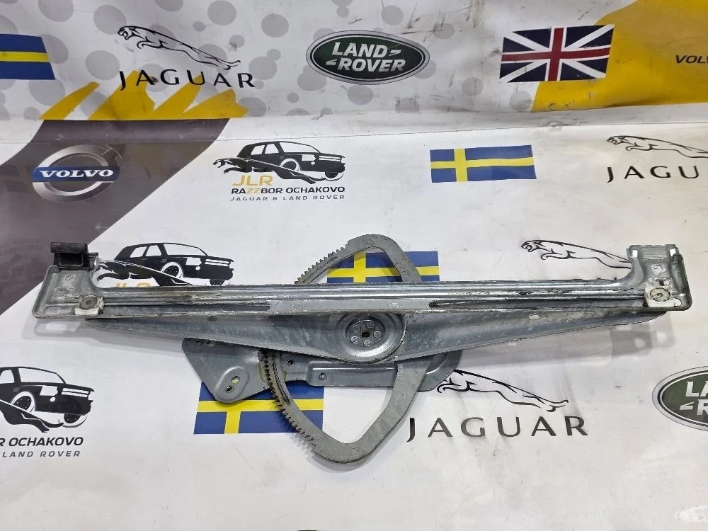 Механизм стекло-ка передний правый Volvo XC70 V70 XC70 II (2007—2013)