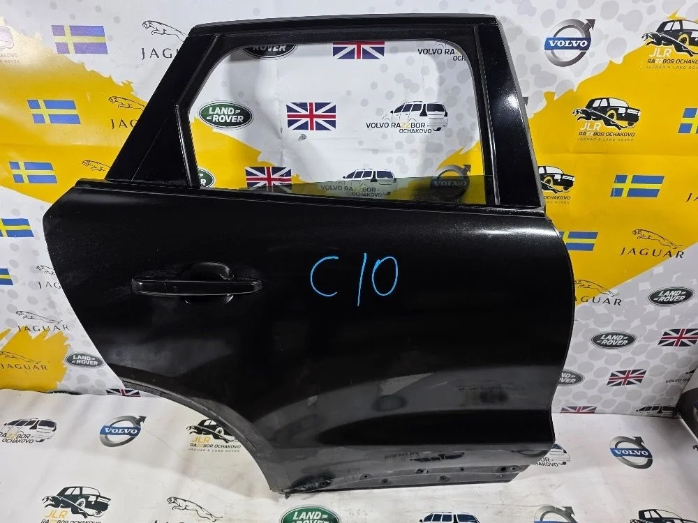 Дверь задняя правая Jaguar F-Pace X761 черная F-Pace I (2016—2020)