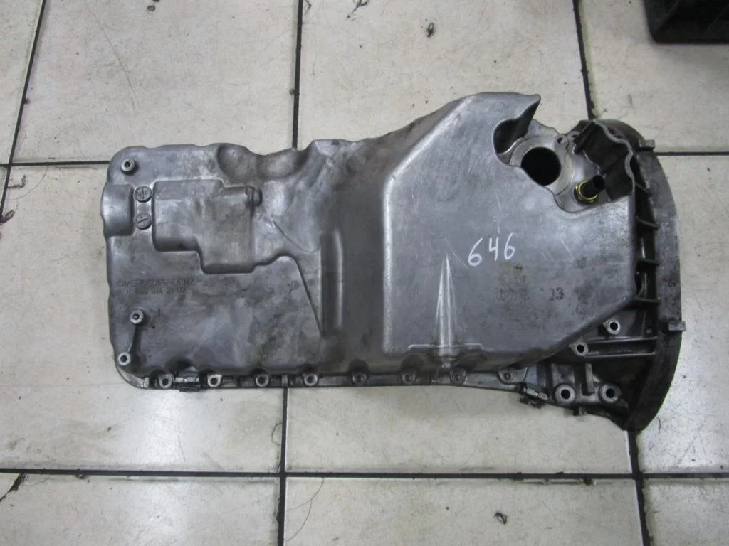 Поддон Mercedes-Benz