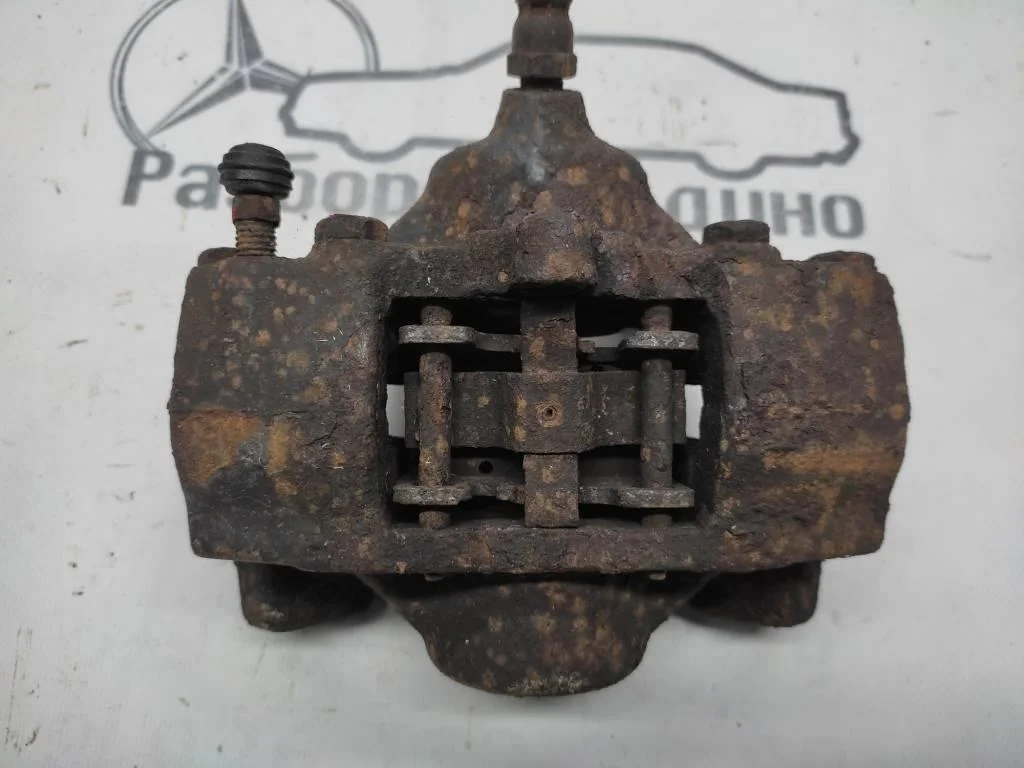 Суппорт задний левый Mercedes-Benz