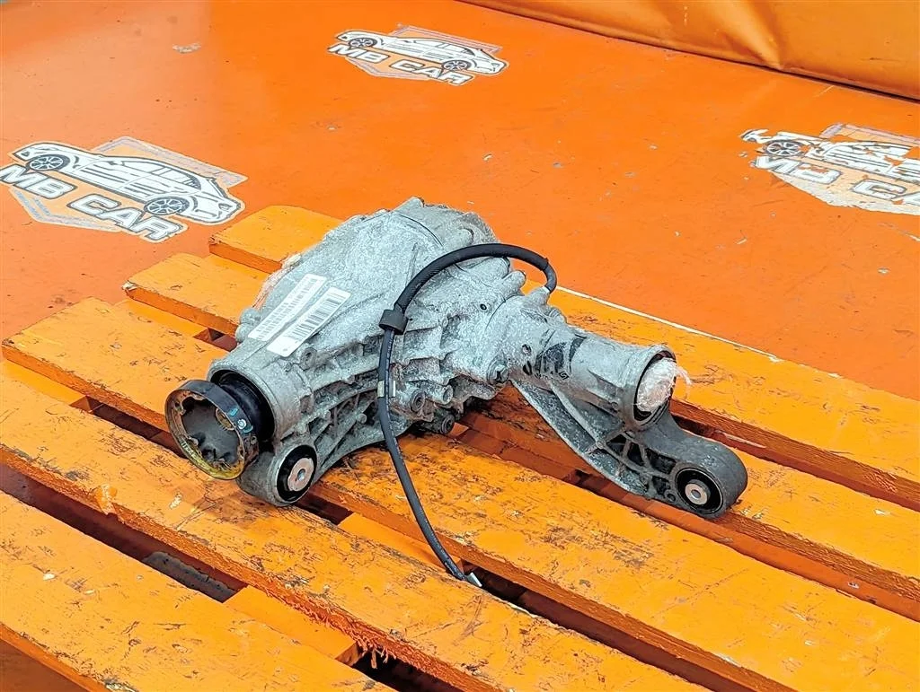 Редуктор передний Mercedes-Benz