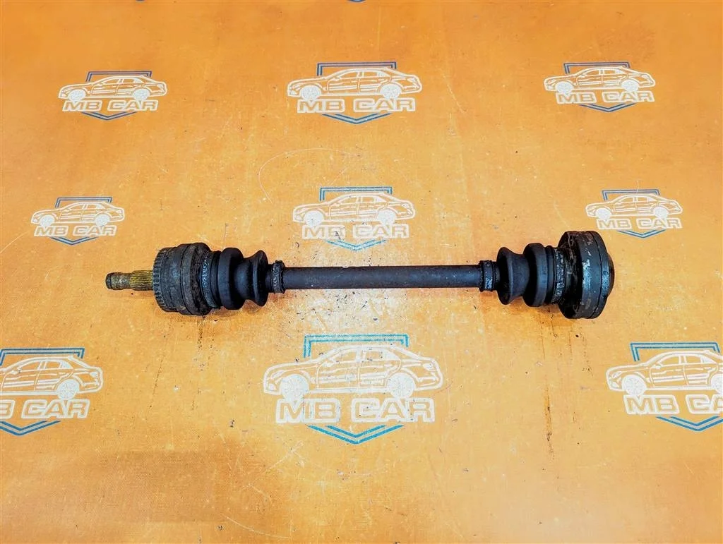 Привод задний Mercedes-Benz