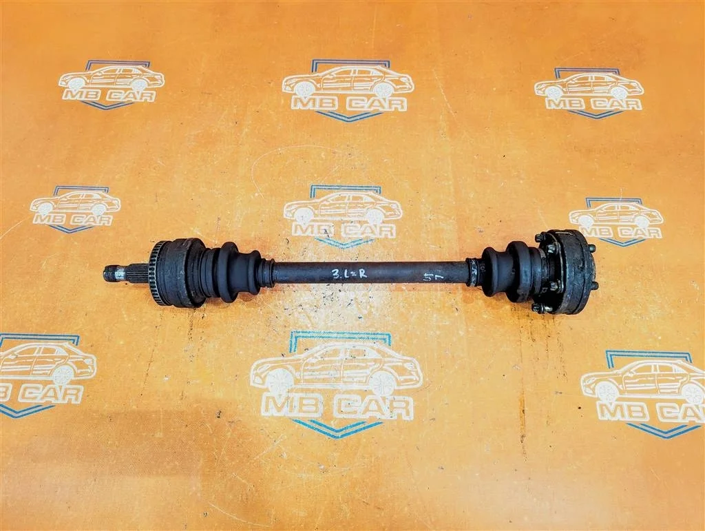 Привод задний Mercedes-Benz