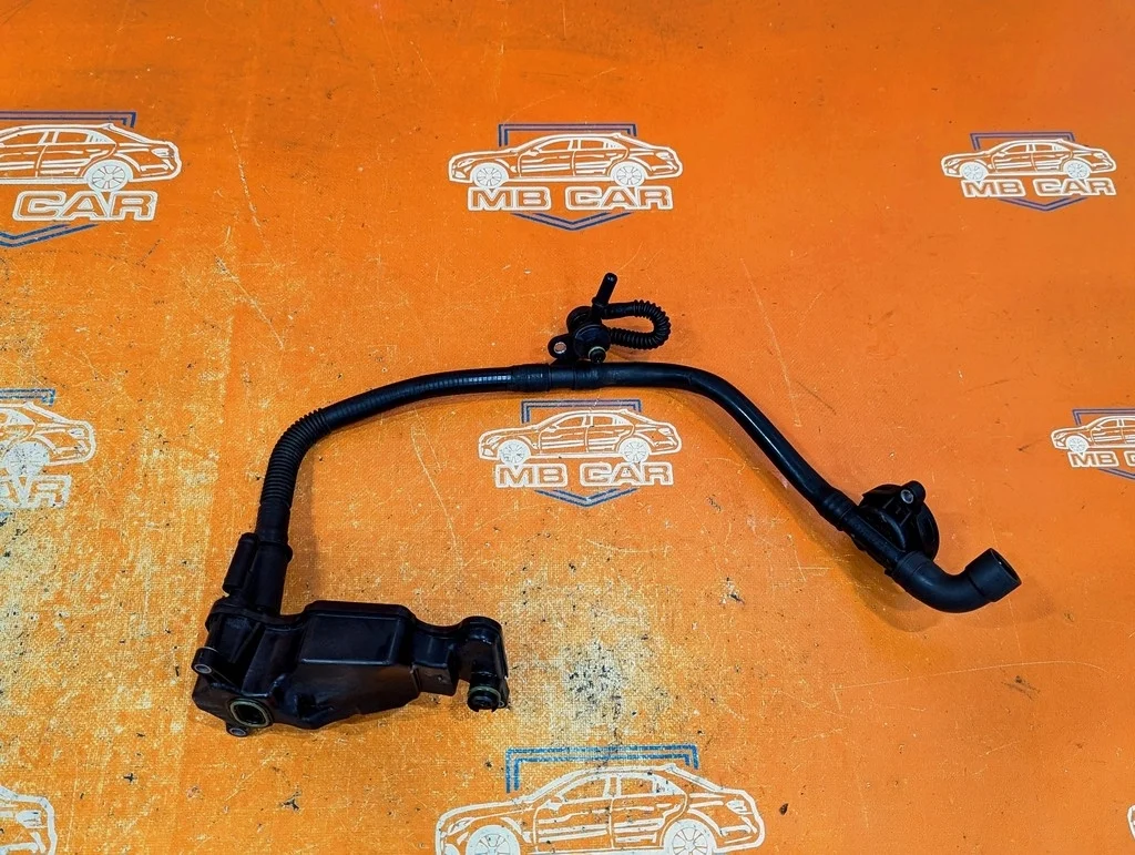 Маслоотделитель Mercedes-Benz