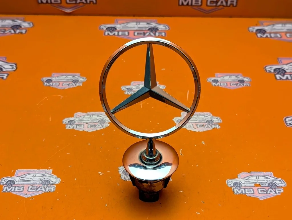 Эмблема капота Mercedes-Benz