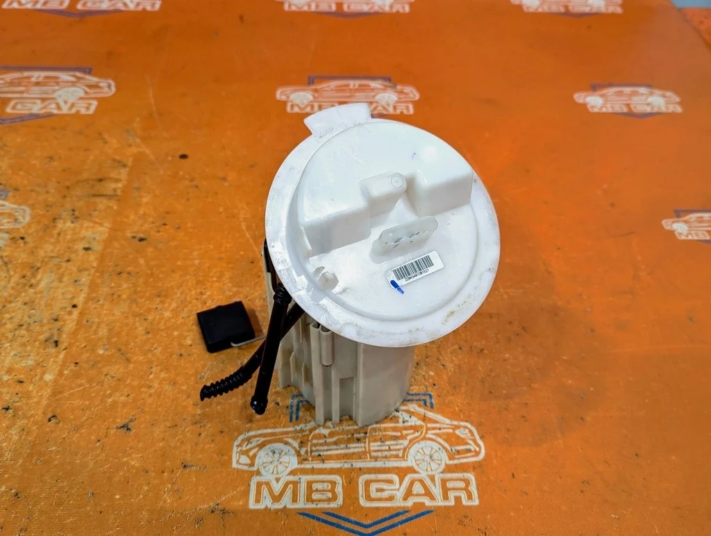 Насос топливный Mercedes-Benz