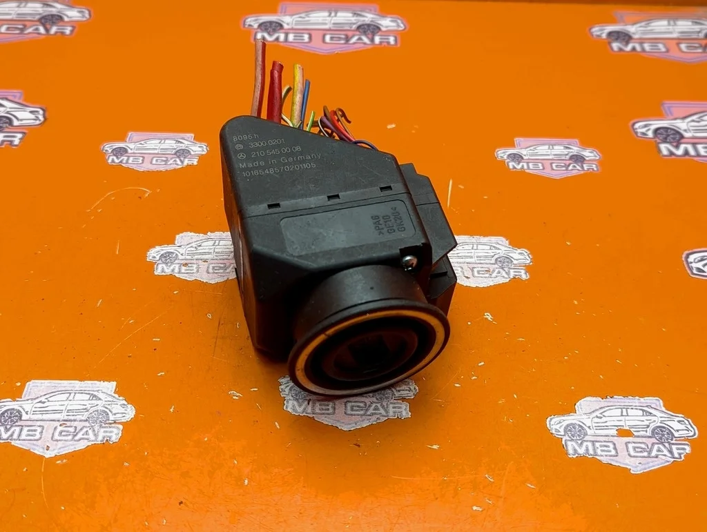 Замок зажигания Mercedes-Benz