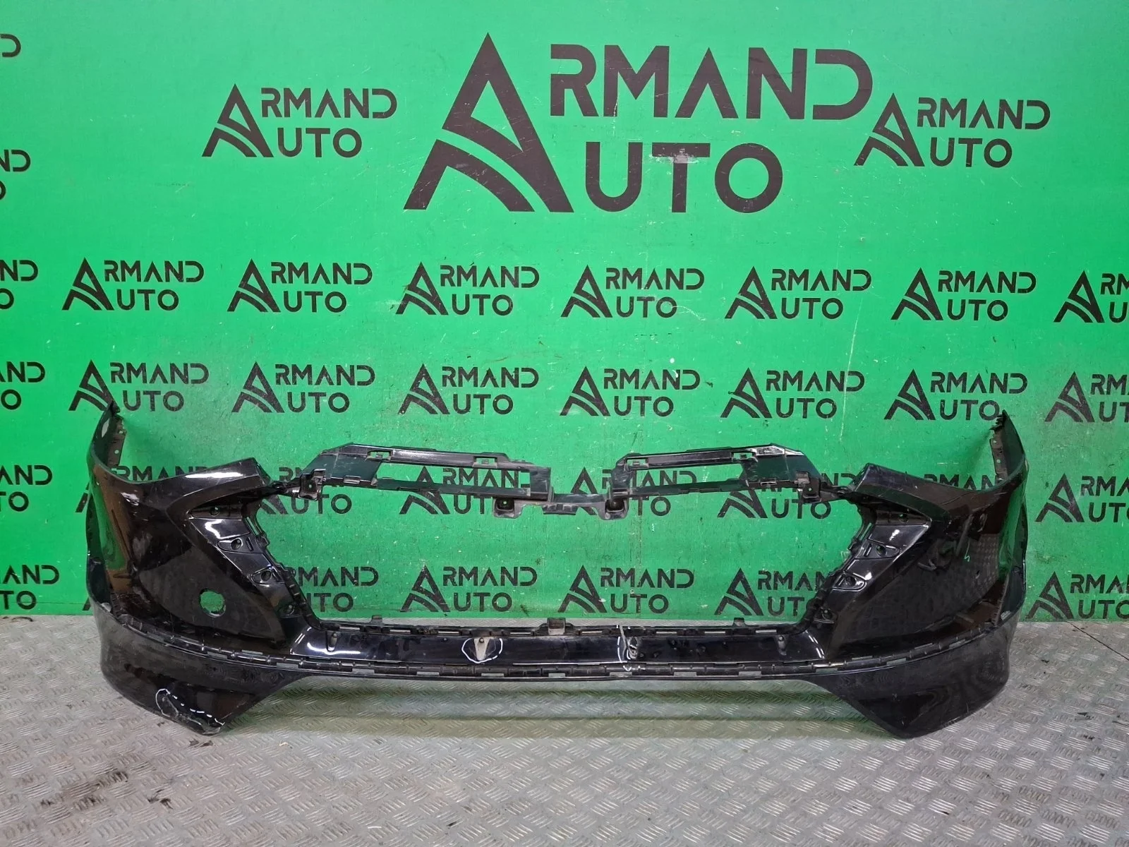 Бампер Hyundai Sonata 2019-нв 8 DN8