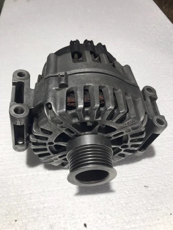 Генератор Mercedes S 2015 A0009063304 W222