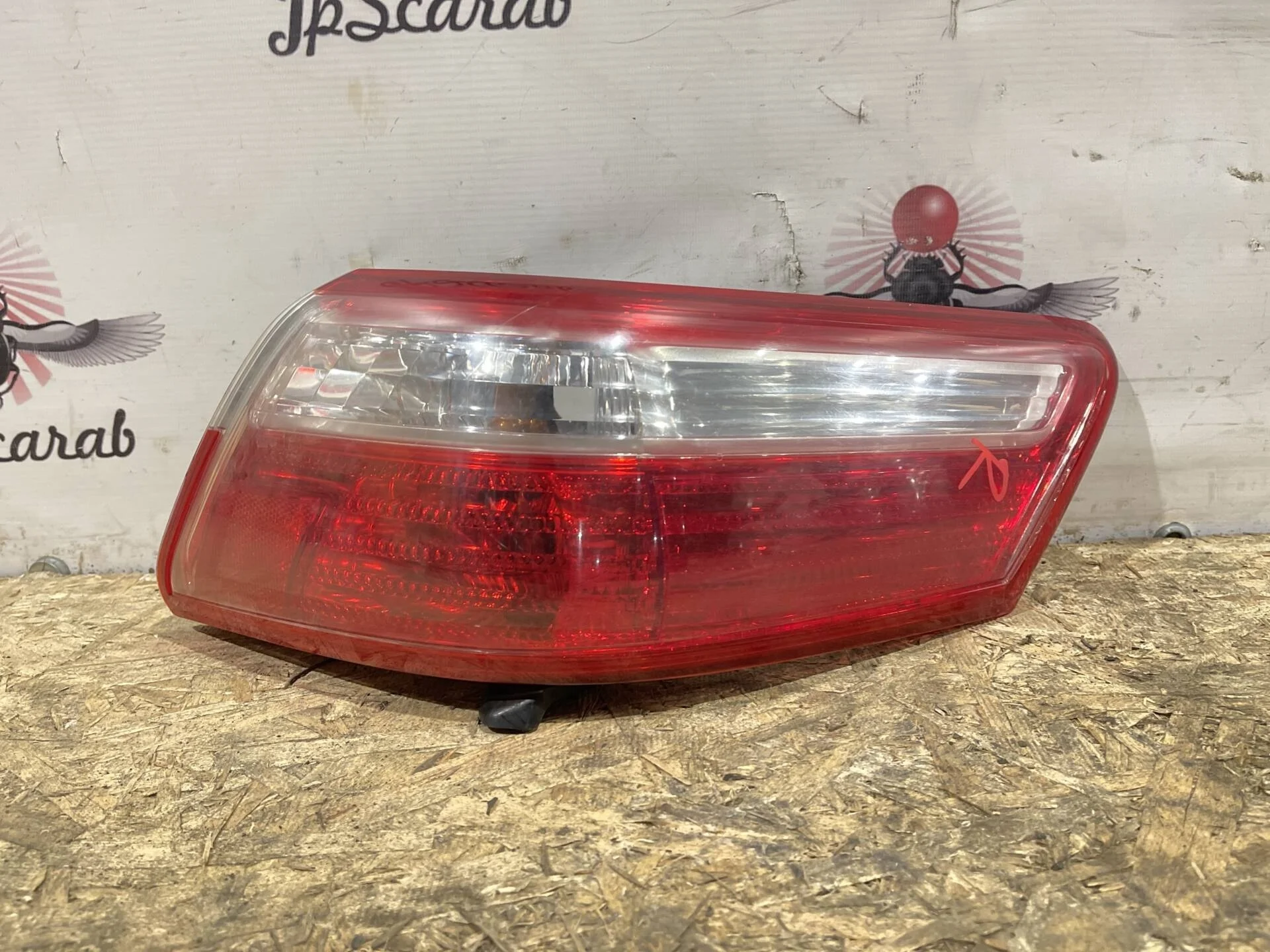 Фонарь задний правый Toyota Camry ACV40, GSV40