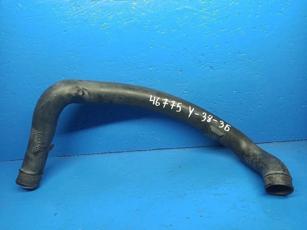 Патрубок воздушный (воздуховод) Volvo S60 I (2000—2004)