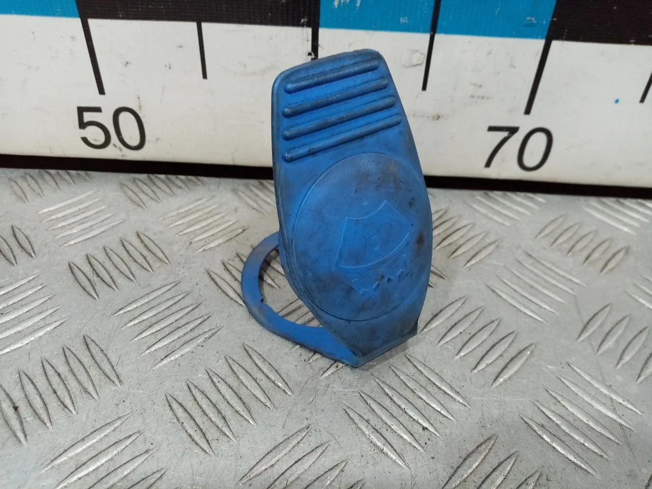 [Б/У] Крышка бачка омывателя VAG [Код: 00678752 ]