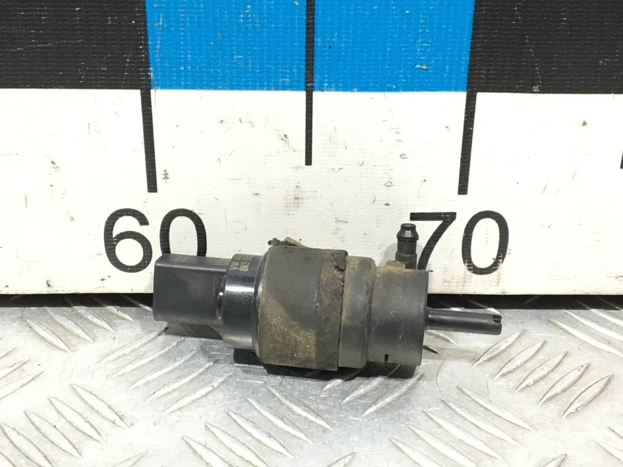 [Б/У] Насос омывателя лобового стекла [Код: 00677703 ]