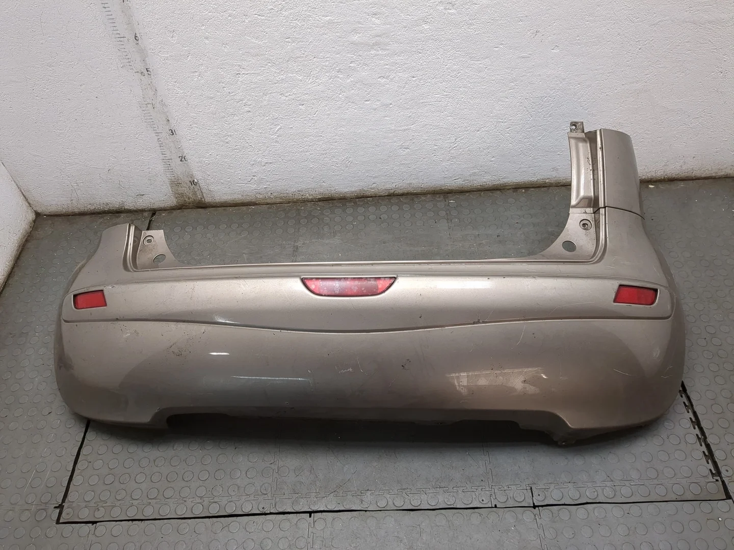 Бампер Nissan Note E11 2005-2013 КПП 5-ст.мех.(МКПП) CR14DE Бензин 1.4 л