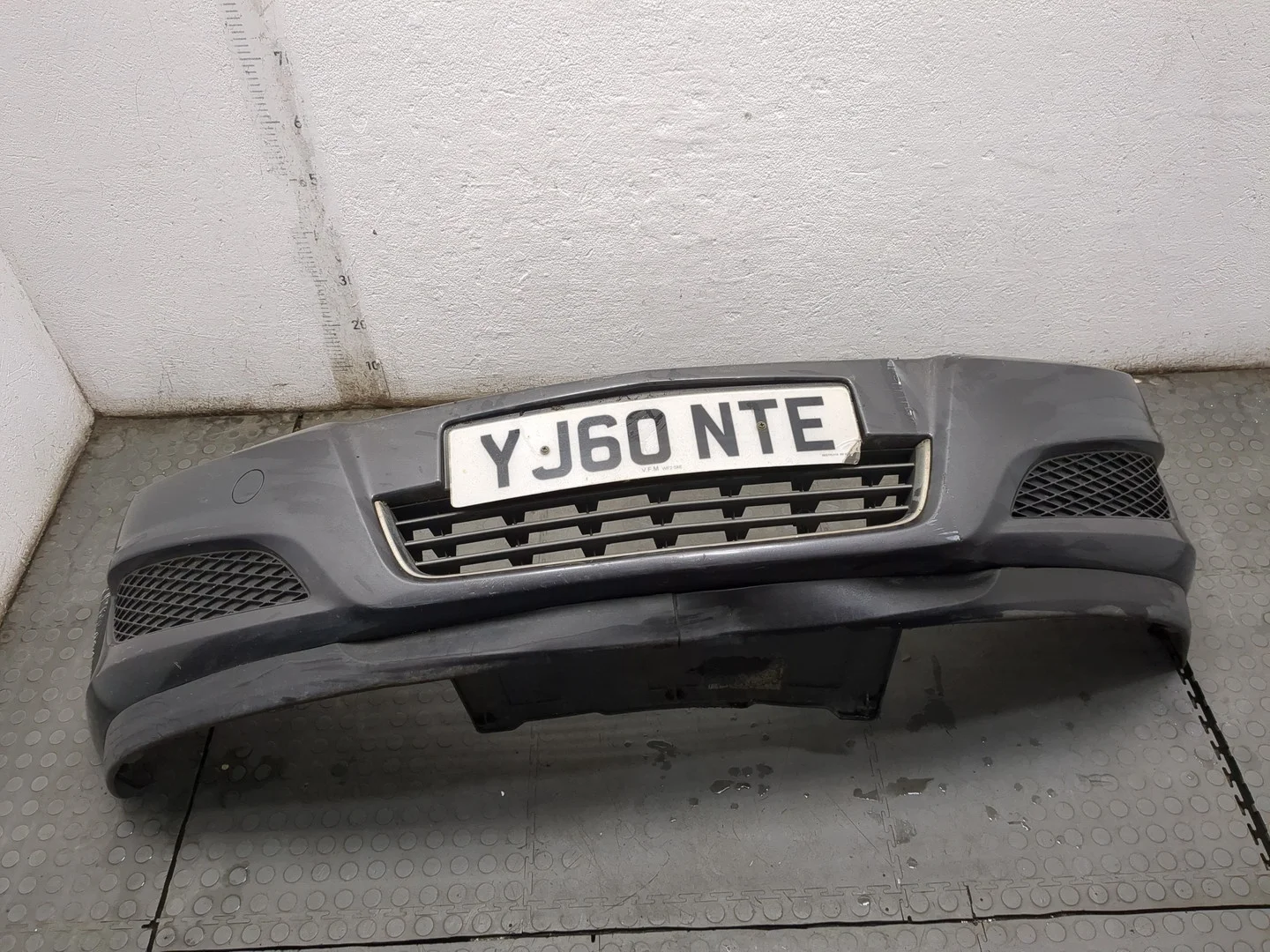 Бампер Opel Astra H 2004-2010 КПП 6-ст.мех.(МКПП) Z17DTR Дизель 1.7 л CDTI